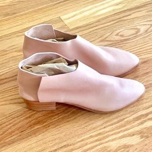 Sevilla Smith The Terilyn in Peony Size 35